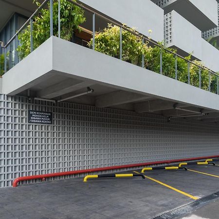 Pakualaman Sans Hotel Rg Living Jogja By Reddoorz מראה חיצוני תמונה