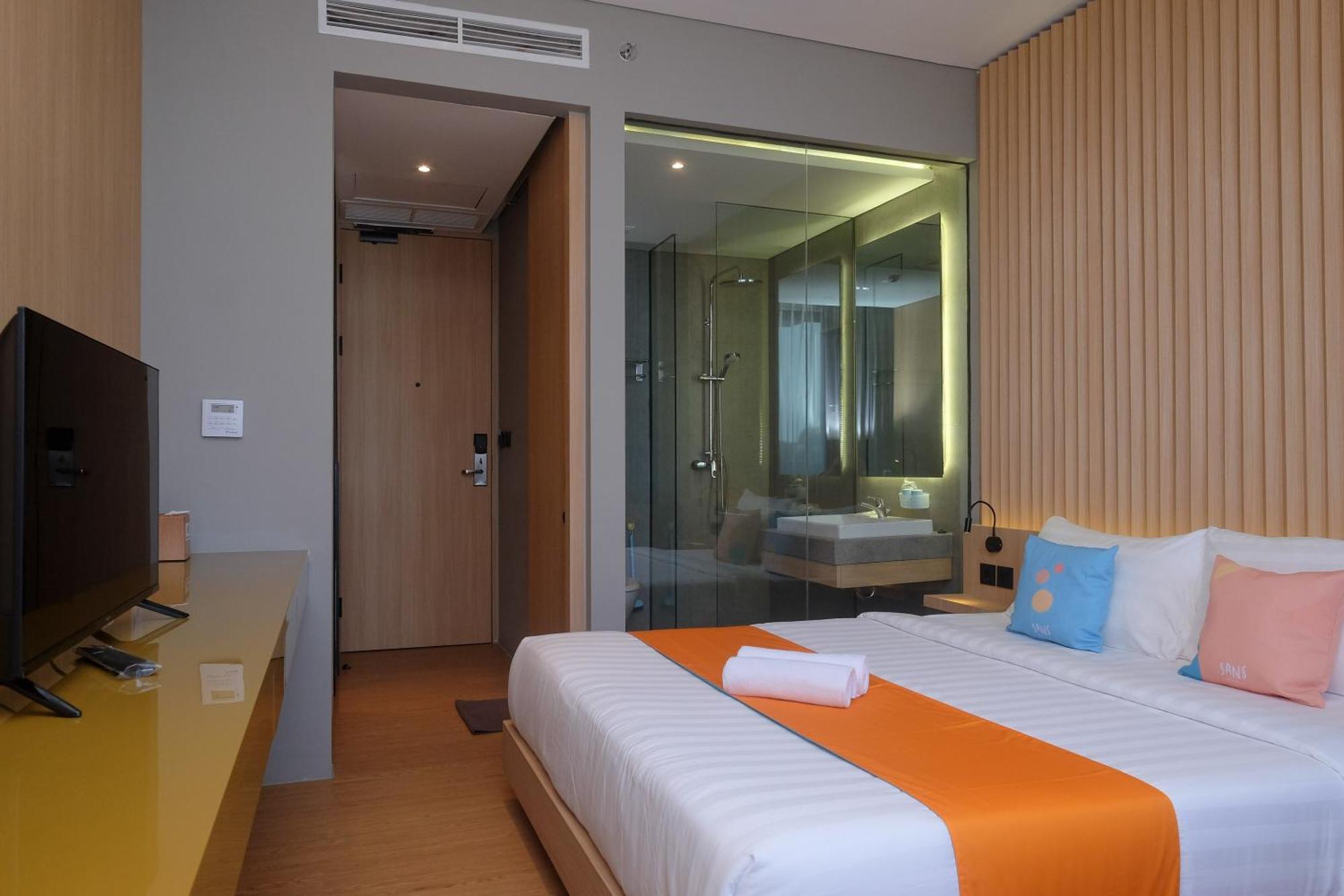 Pakualaman Sans Hotel Rg Living Jogja By Reddoorz מראה חיצוני תמונה